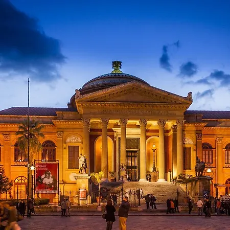 Mad Bed & Breakfast 4*